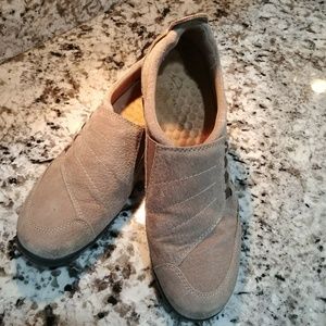 Earth Origins Abilene Shoes Size 8 M Tan